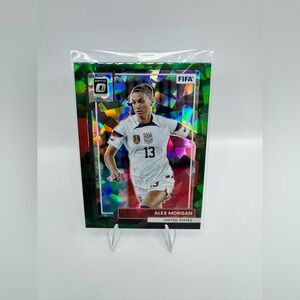 Alex Morgan Optic Green Cracked Ice No. 124 Pack Fresh